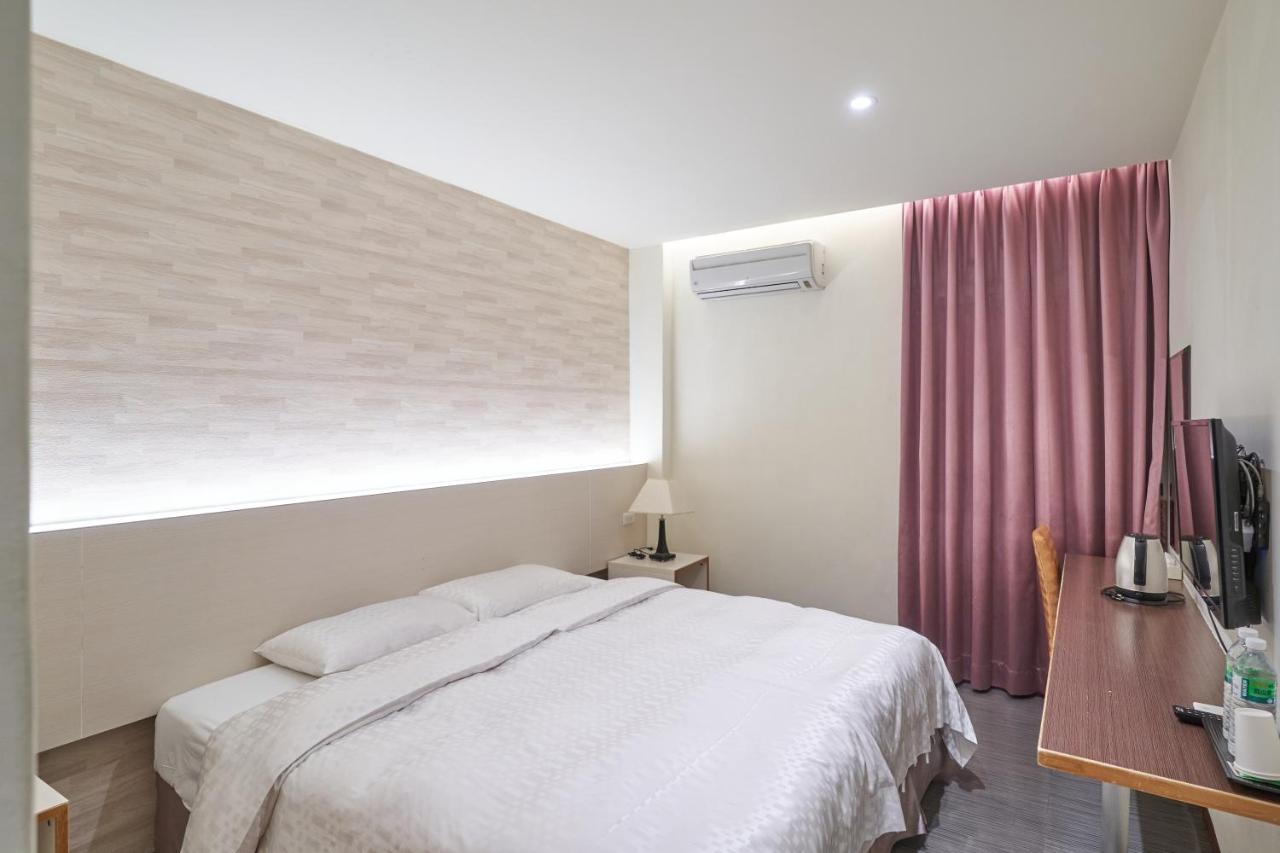 Yung An Business Hotel Dounan Luaran gambar