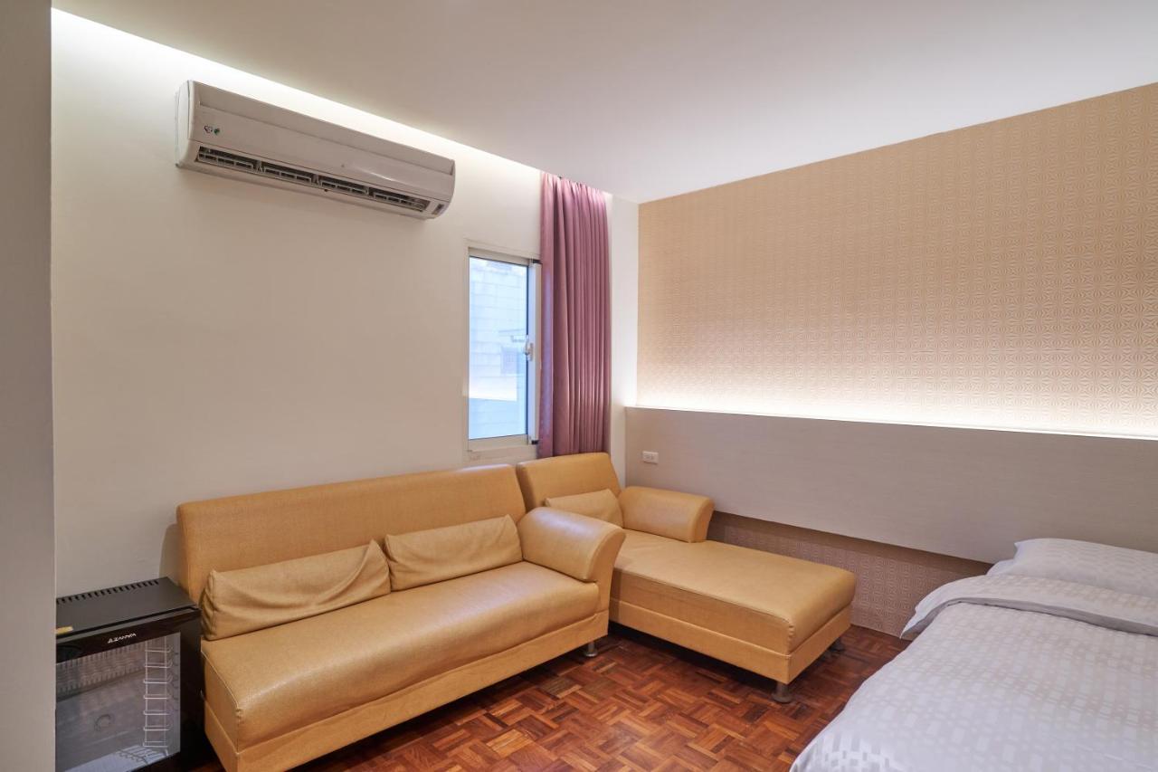 Yung An Business Hotel Dounan Luaran gambar