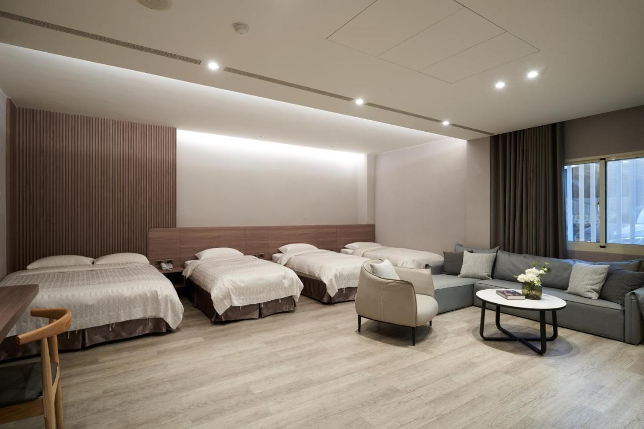 Yung An Business Hotel Dounan Luaran gambar
