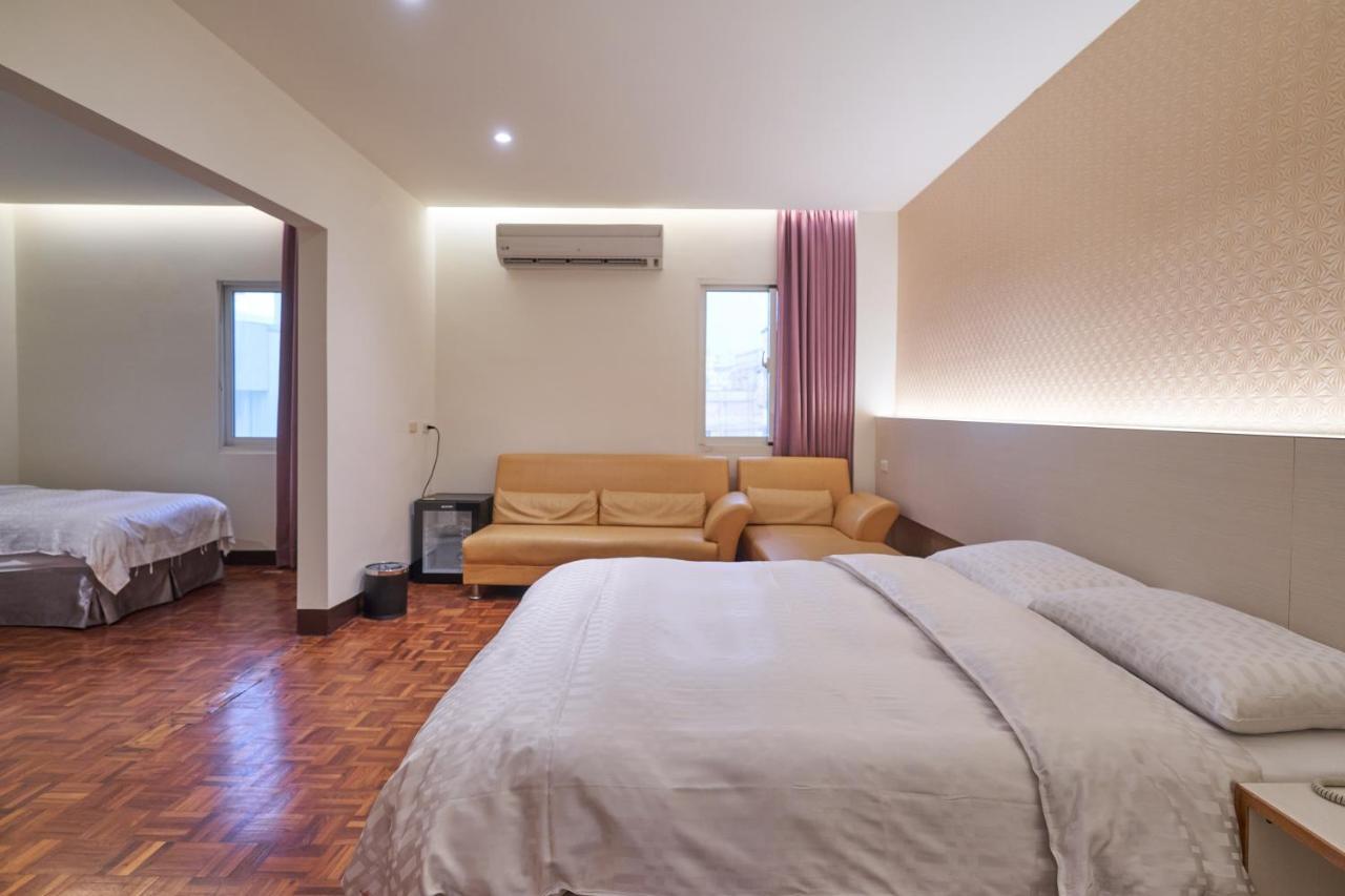 Yung An Business Hotel Dounan Luaran gambar